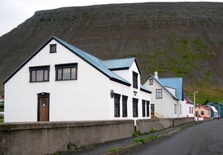 Skrifstofa á Patreksfirði lokuð á þriðjudag